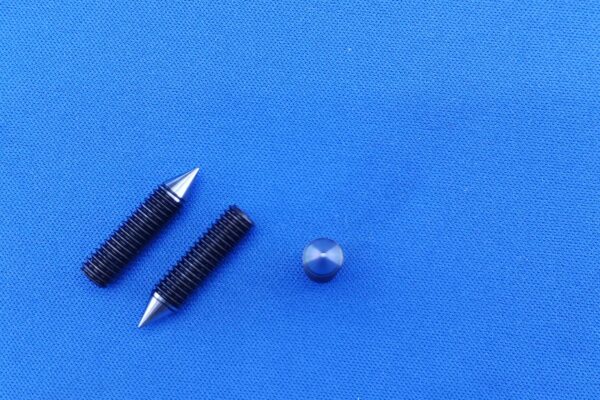 UNF規格イモネジ　尖り先追加工