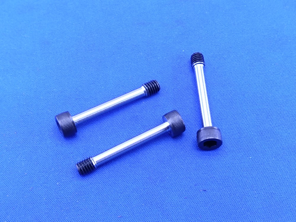 M5×40　脱落防止ネジ　