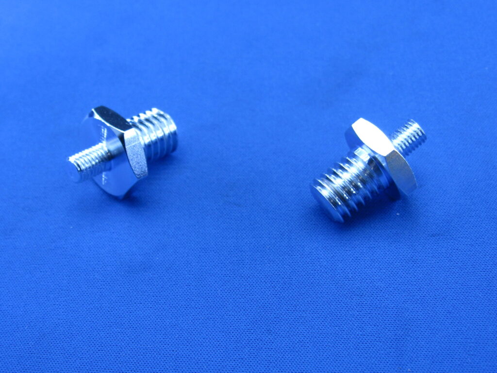 特注製作の変換アダプタ①