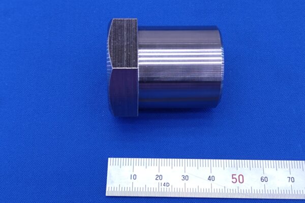 M24ｘ1.5　特殊段付きナット