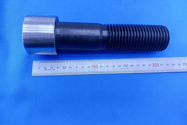 Φ58 M42x180 六角穴付きボルト 追加工②