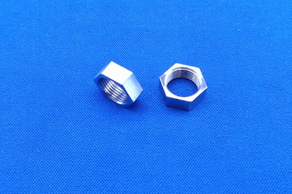 小型六角ナット　M10x0.75　①