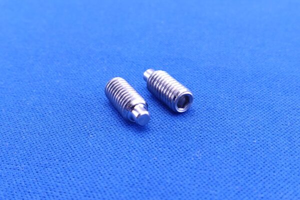 六角穴付き止めネジ　イモネジ・止めねじ・ホーローセット　棒先①