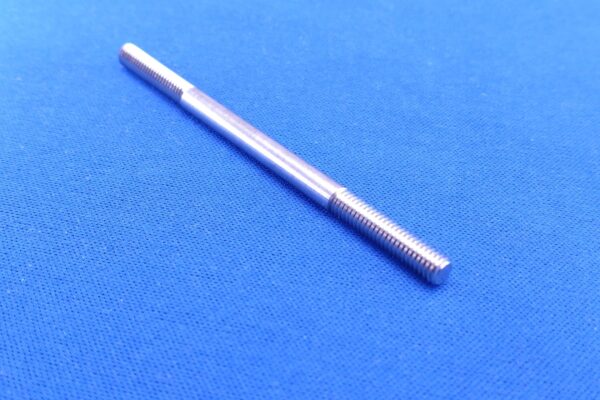 スタッドボルト製作品①