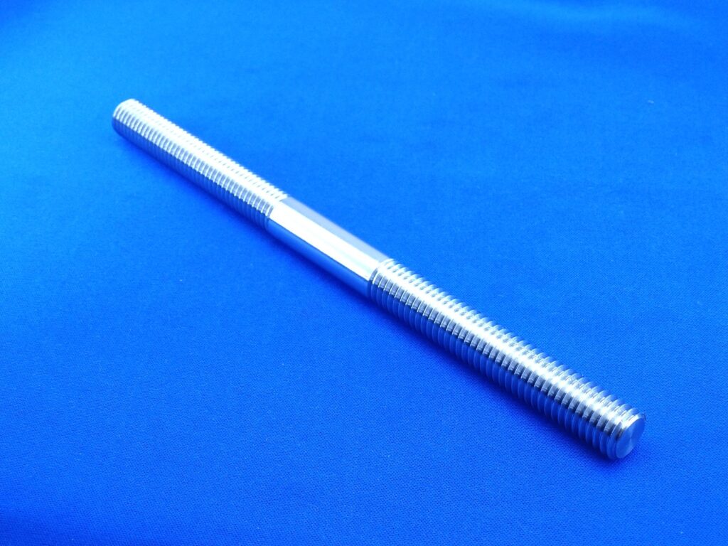 SUS304製　インチ（UNC）スタッドボルト　製作