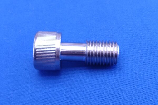 M16x35　脱落防止ネジ　追加工品