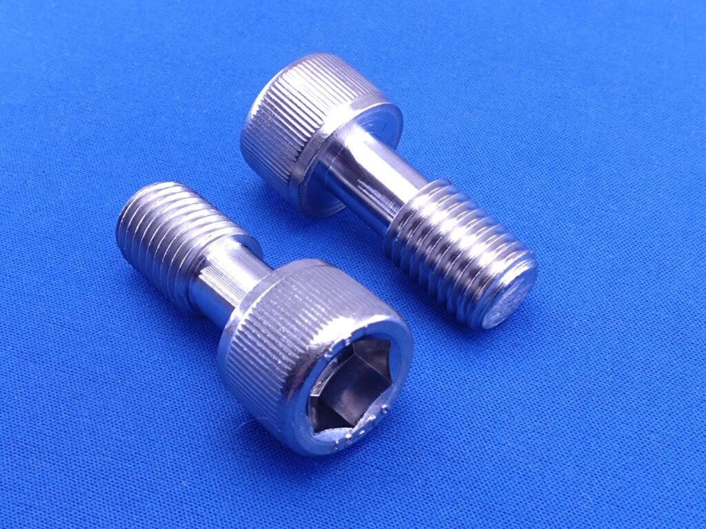 M16x35　脱落防止ネジ　追加工品